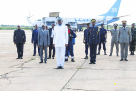 Martin KABUYA MULAMBA, Gouverneur élu du Kasaï Central arrive officiellement à Kananga.