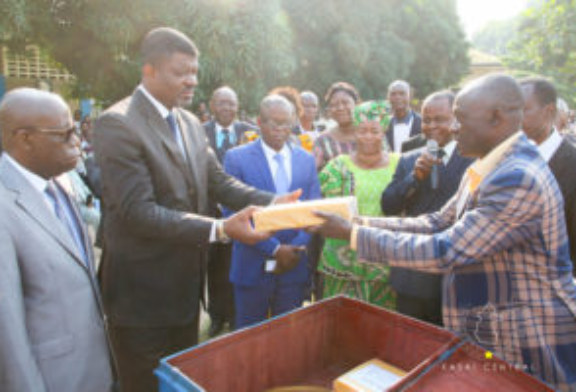 Le Gouverneur Martin KABUYA lance les épreuves de TENAFEP, édition 2019.